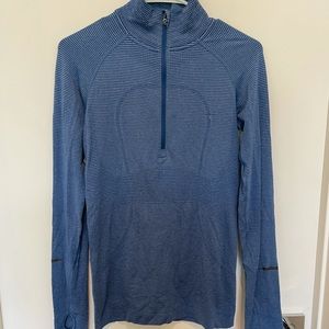 Lululemon size 6 long sleeve swiftly tech top